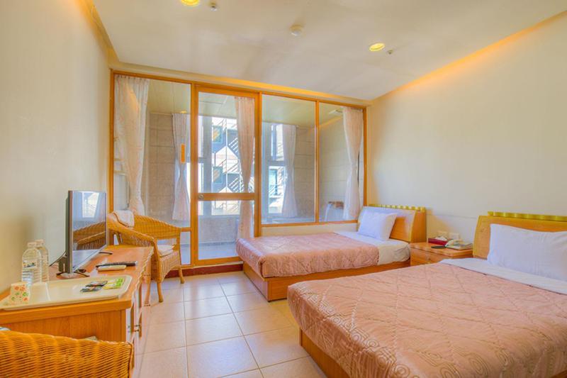 Crystal Hotel Ren’ai Zewnętrze zdjęcie