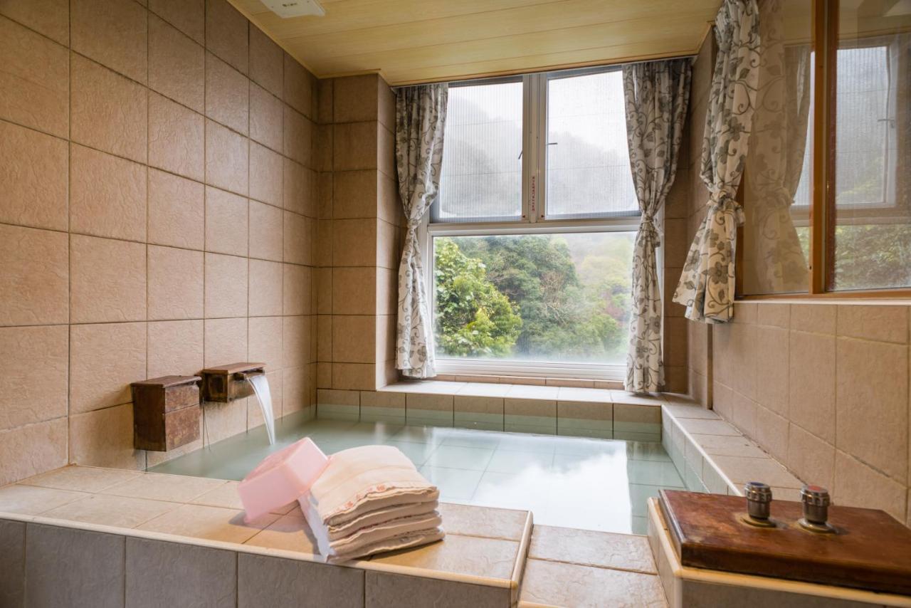 Crystal Hotel Ren’ai Zewnętrze zdjęcie