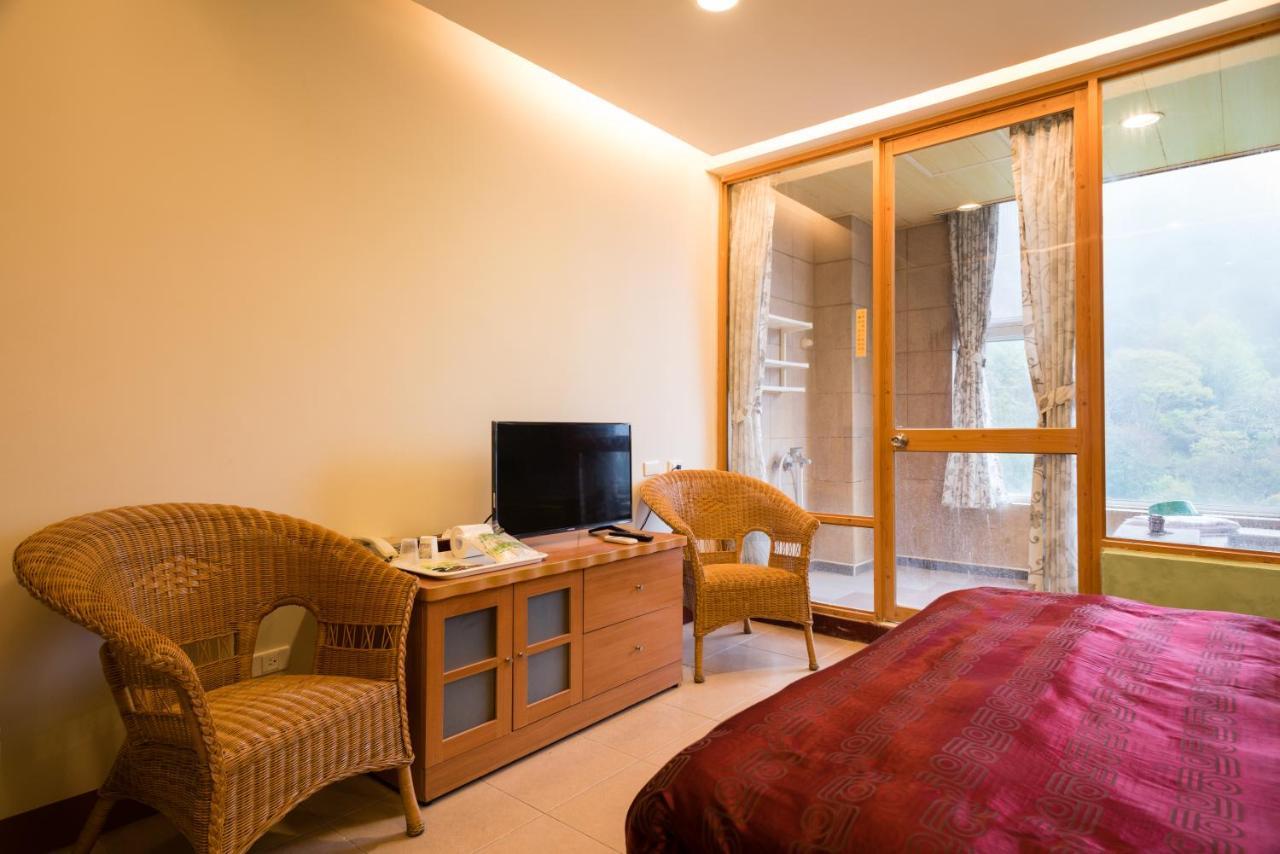 Crystal Hotel Ren’ai Zewnętrze zdjęcie